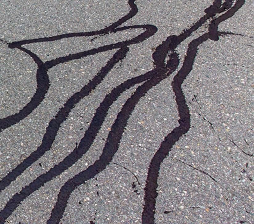 Hot Crack Filling - Blacktop Solutions